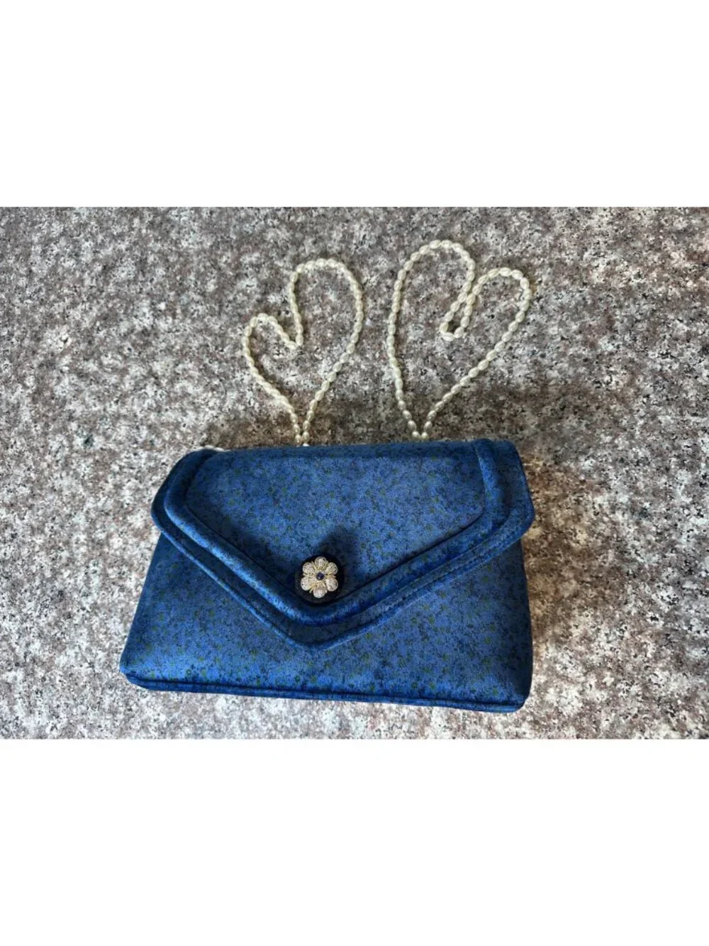 Vintage-Style Blue Floral Handbag With Pearl Strap & Embellished Flower Clasp -